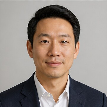 Headshot of Sofia Kim